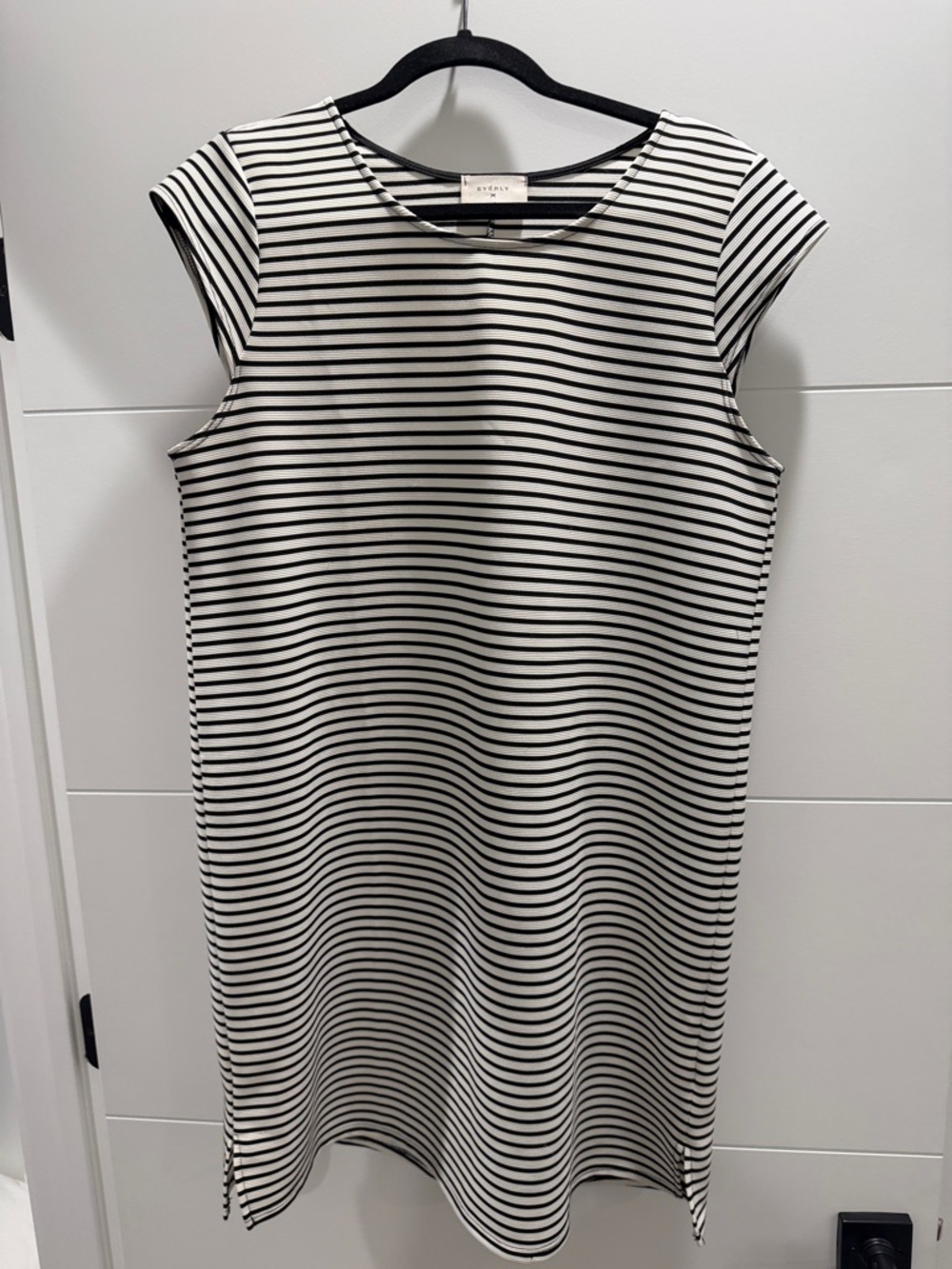 Striped Sleeveless Shift Dress - Black & White